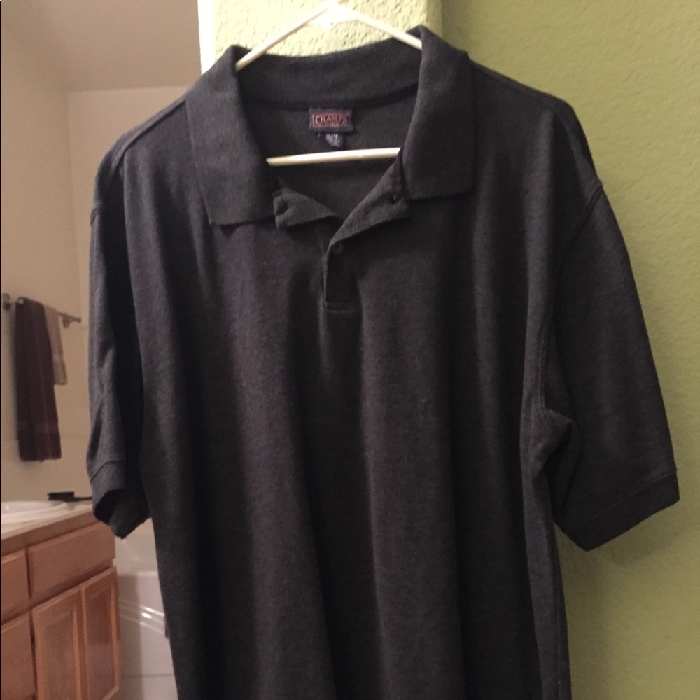 Casual polo shirt.